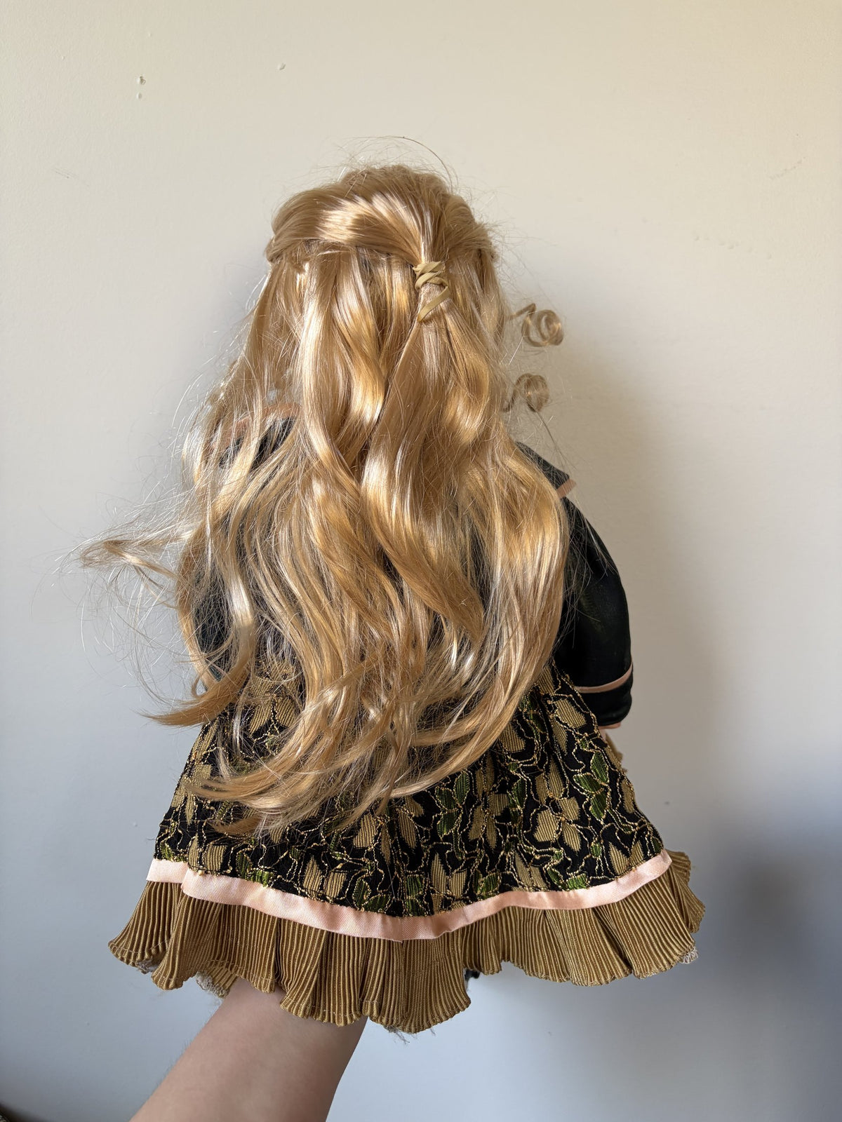 Lumi’n Art Porcelain Doll – Blonde Curls, Green Dress, 16 Inches