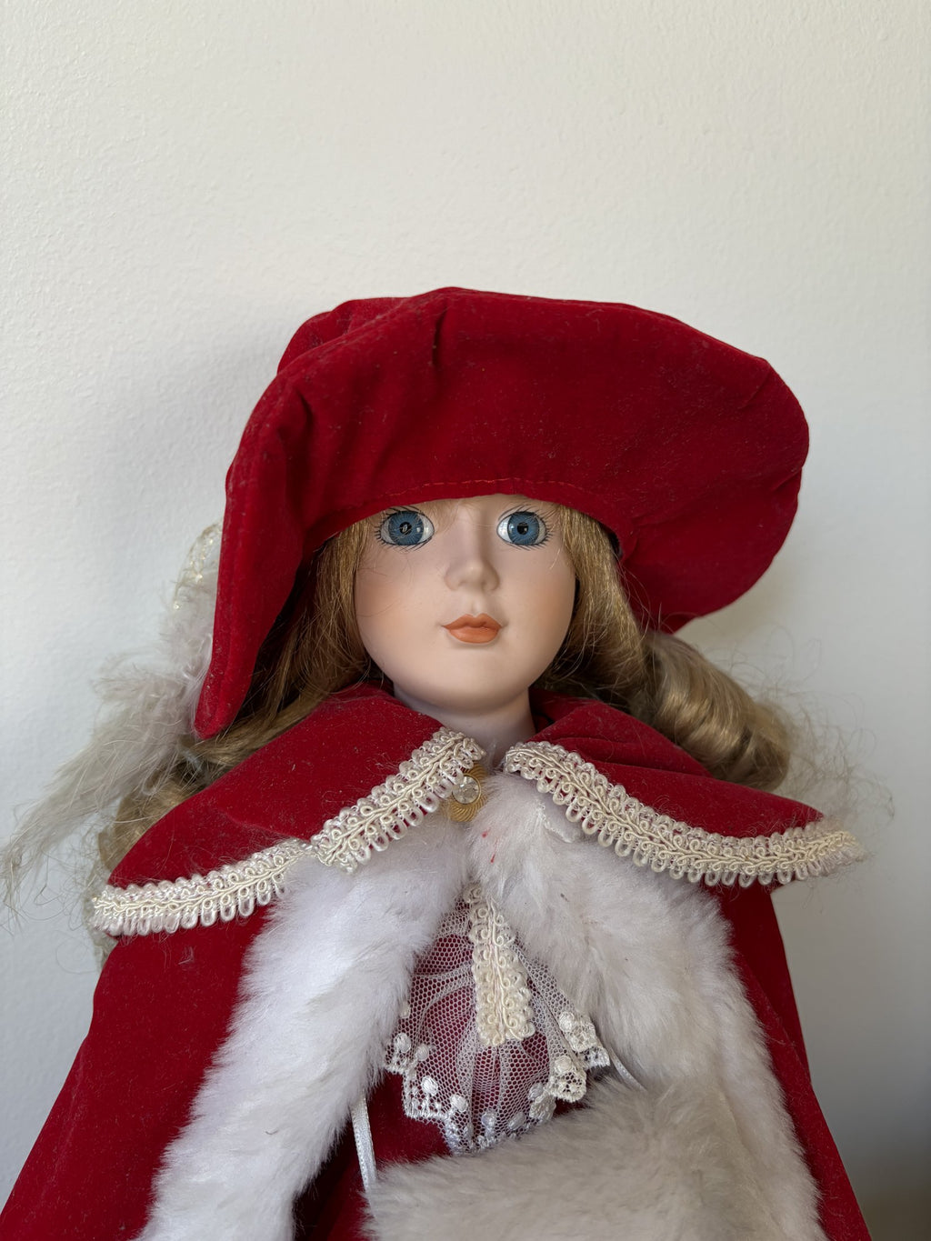 Sweet Charity Porcelain Doll La Collection Artisan No. 898/1000