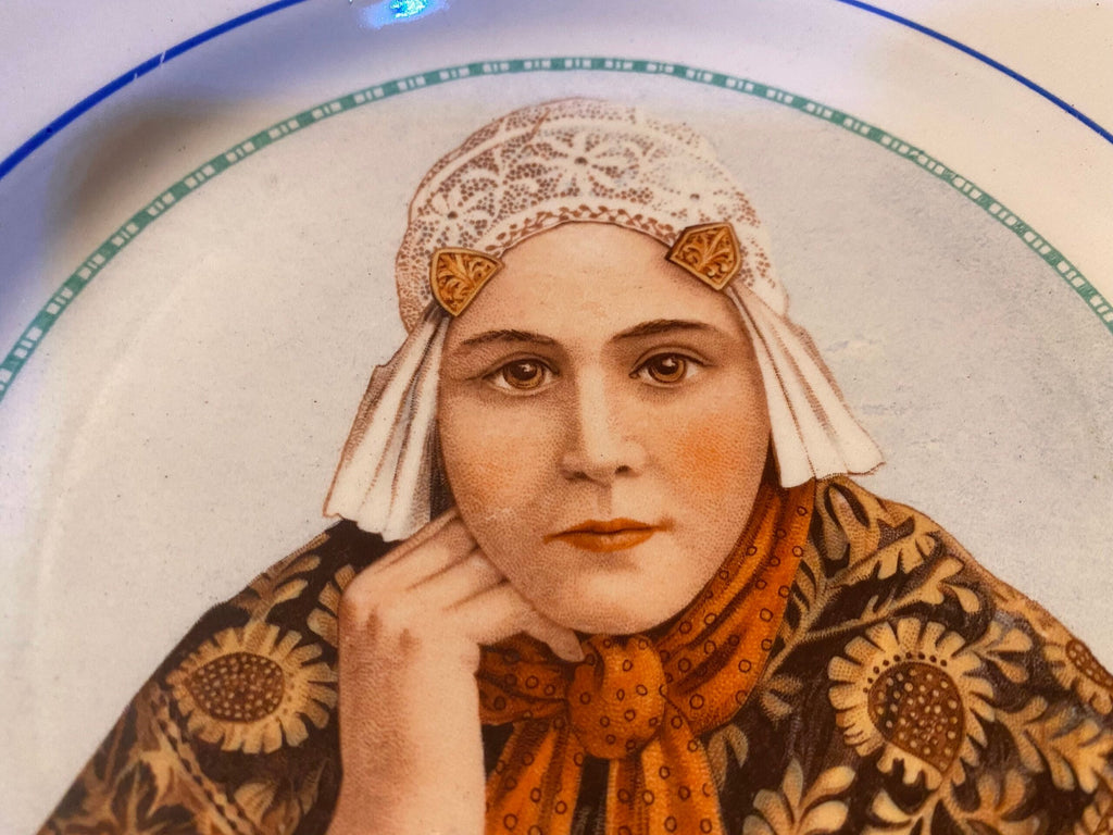Collectible Ceramic Wall Plate — Dutch Woman in Traditional Dress — Holland