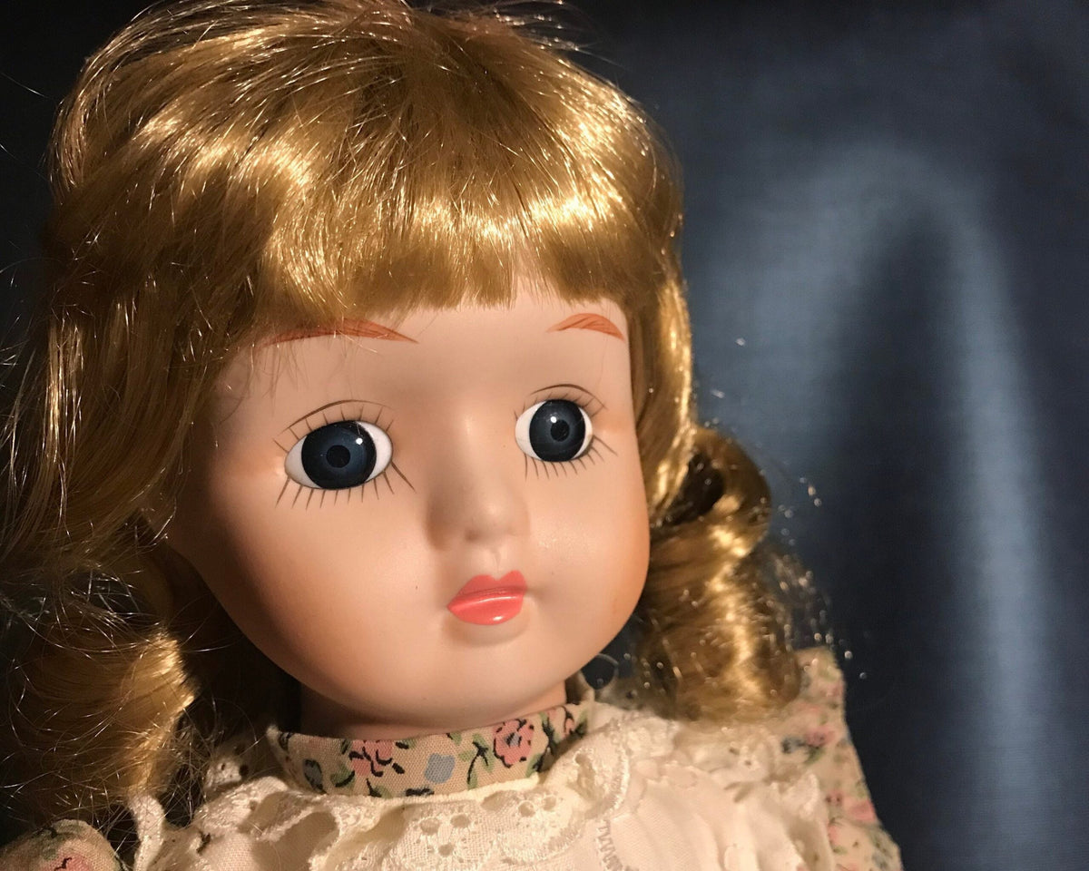 Vintage Porcelain Doll — White Floral Dress with Blonde Curls — 18″
