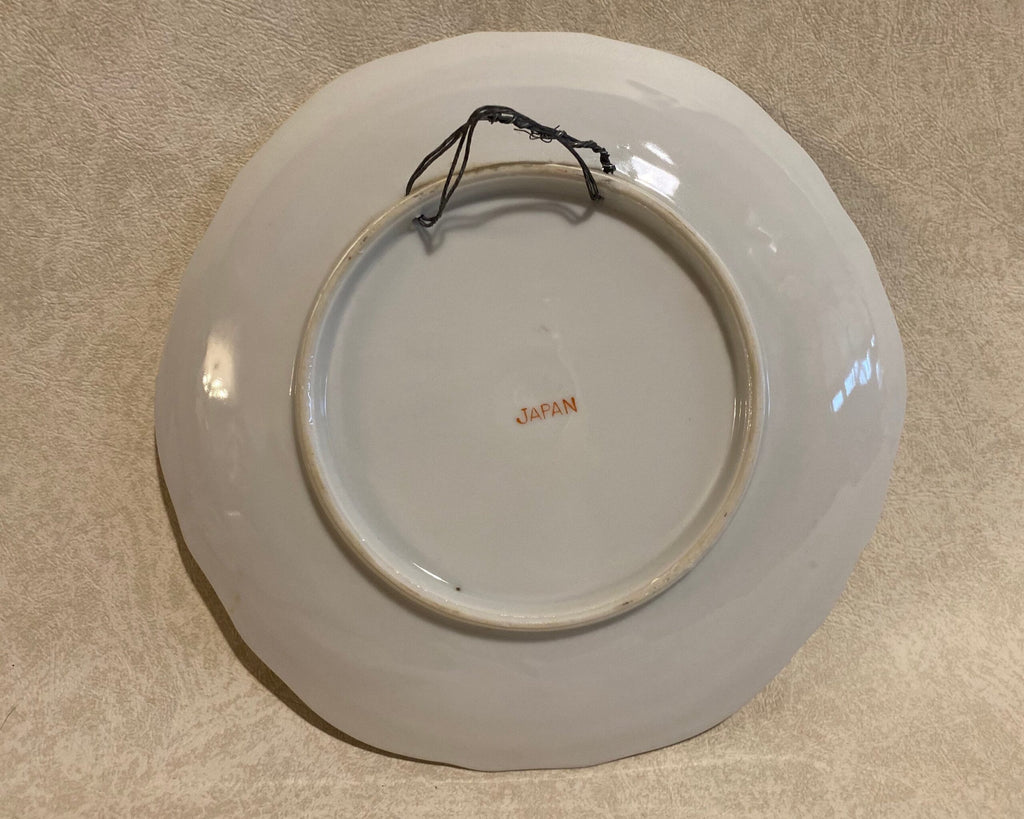 “The Homestead in Winter” — Currier & Ives Decorative Wall Plate — Japan