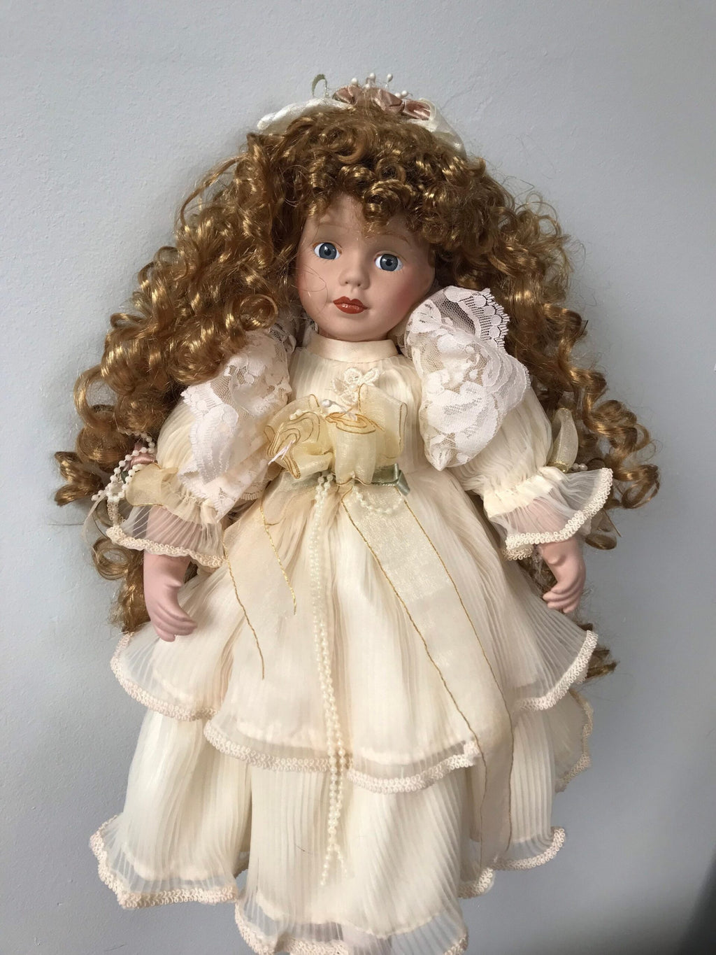 Vintage Porcelain Doll — Cream Lace Gown with Golden Ringlets