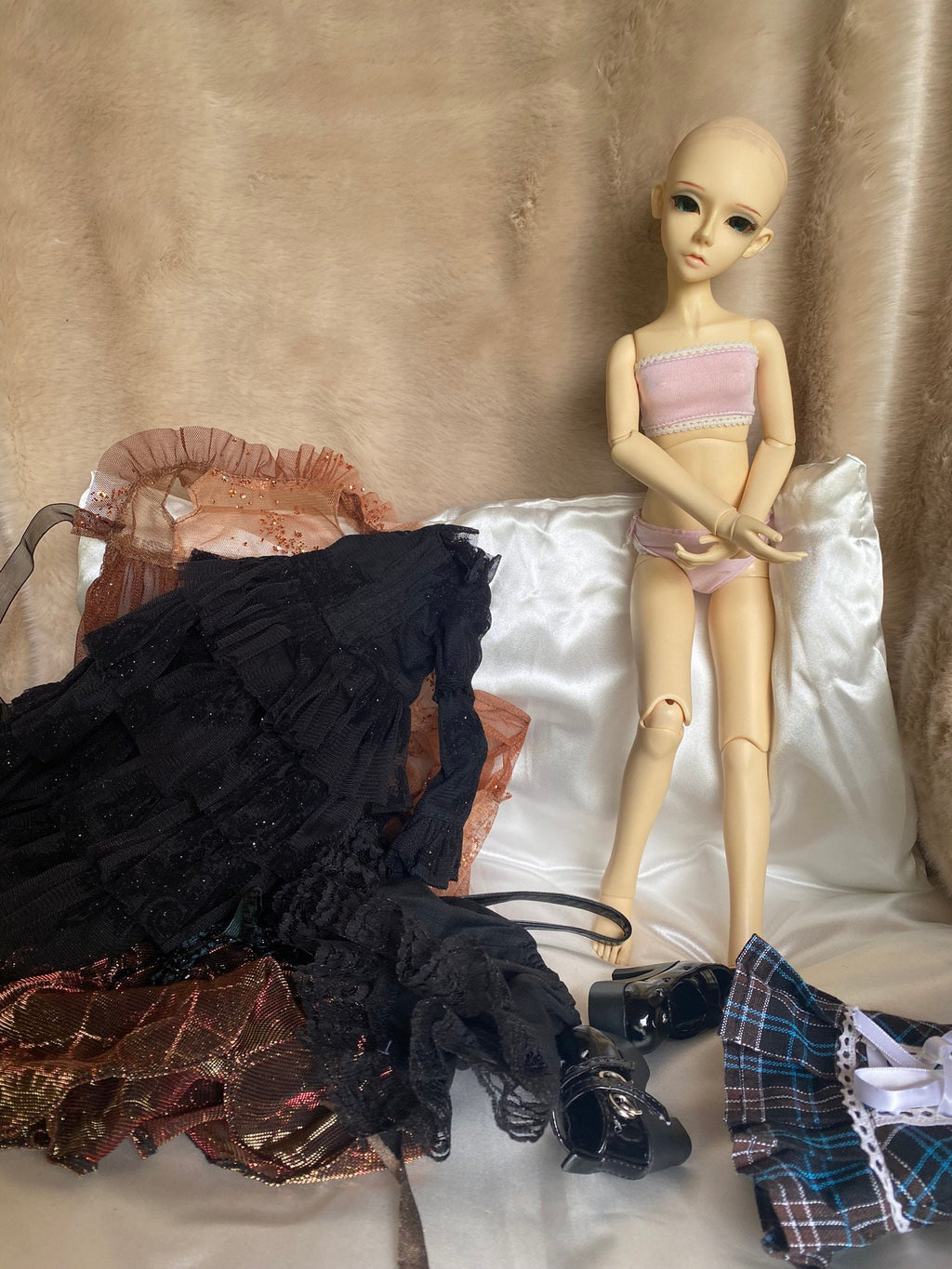 LOVE BJD Ball-Jointed Doll — with 3 Outfits, Wigs & Accessories, in Box