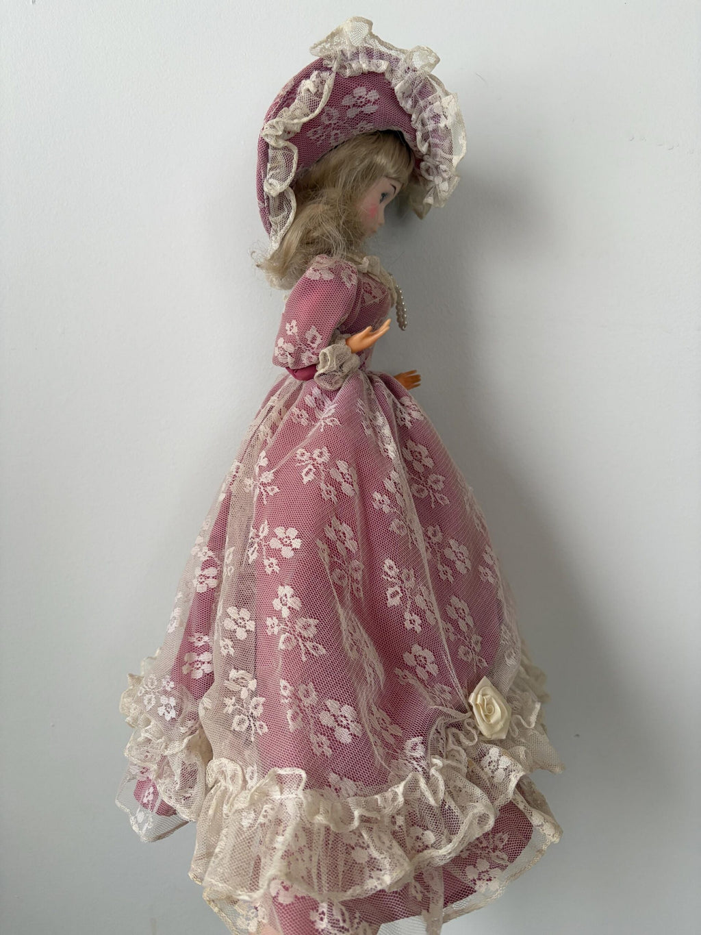 June — Bradley Doll Collection — Vintage Fabric-Face Doll — 15″