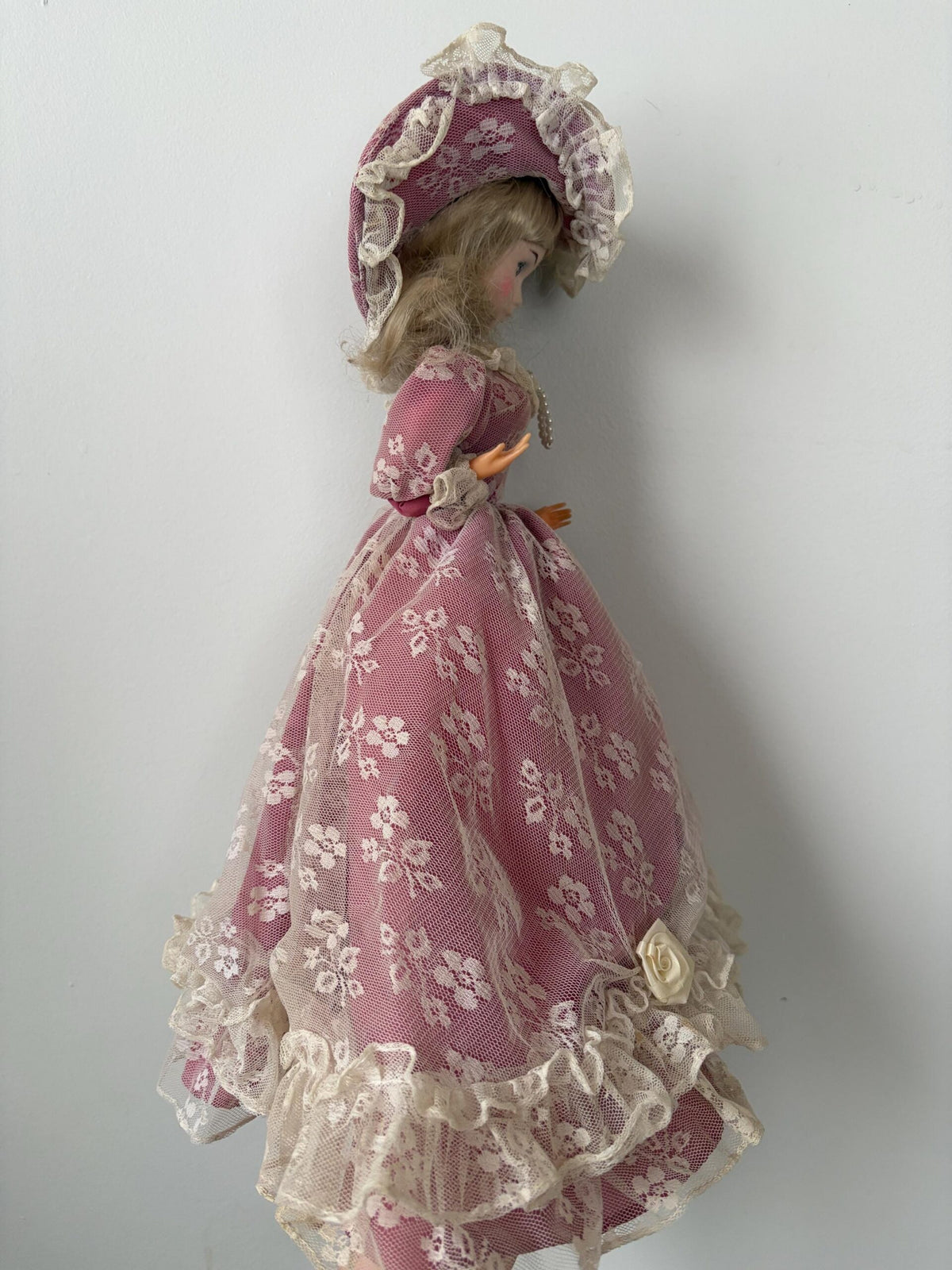 June — Bradley Doll Collection — Vintage Fabric-Face Doll — 15″