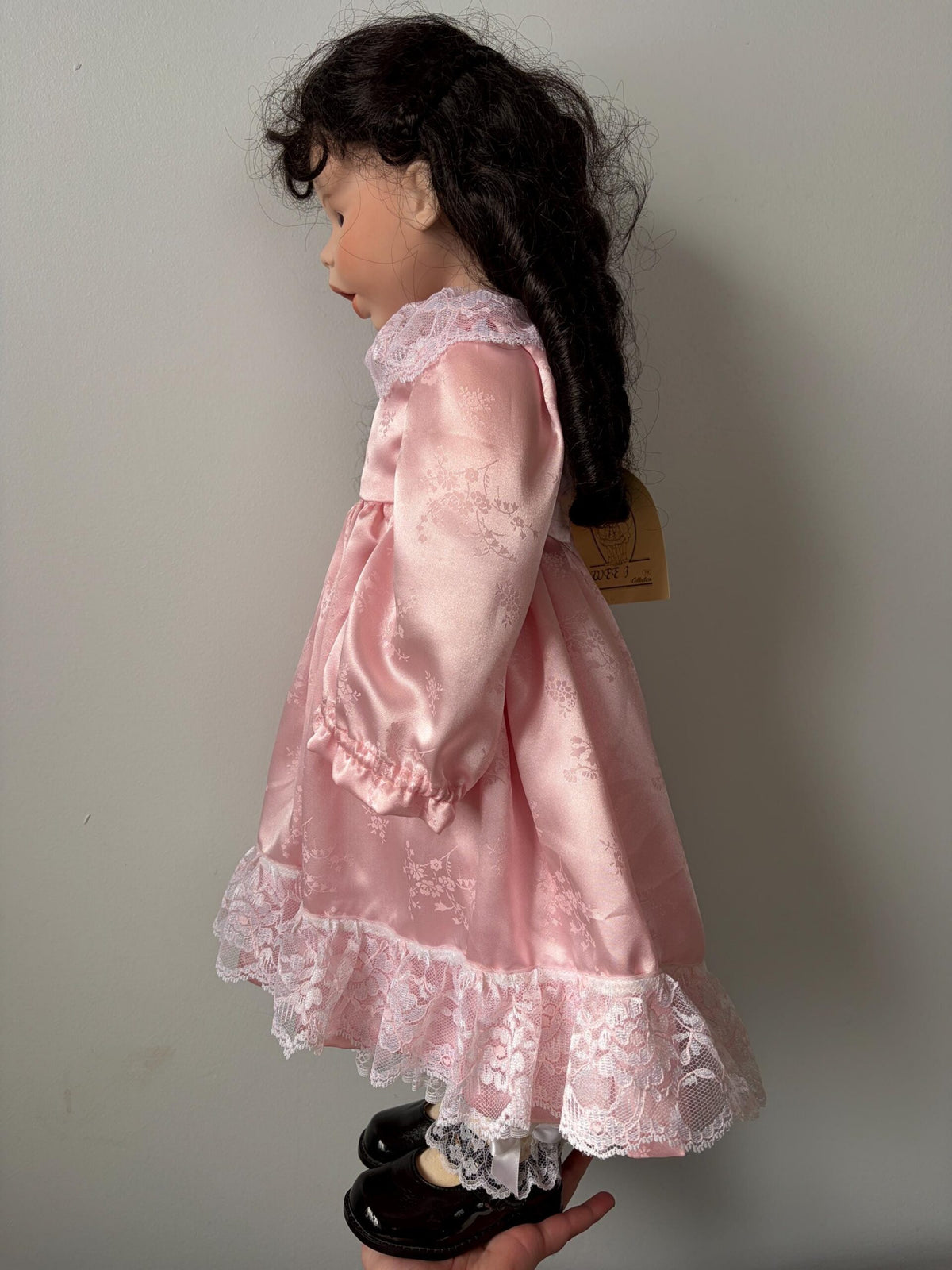 Beth Doll by Donna RuBert — Artwork Singers Collection — Vintage Porcelain — 26″