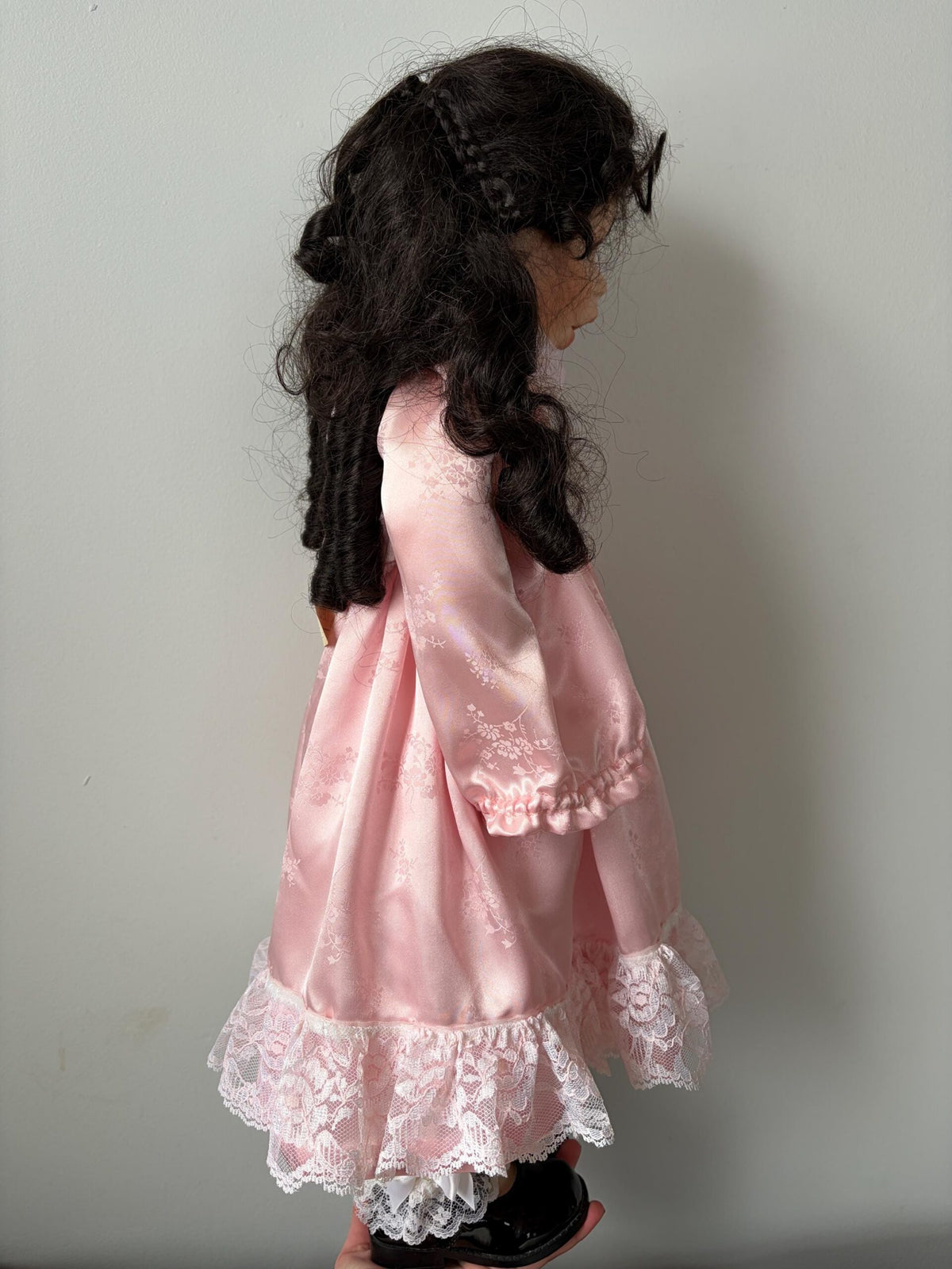 Beth Doll by Donna RuBert — Artwork Singers Collection — Vintage Porcelain — 26″