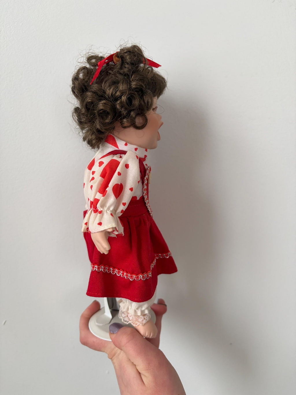 Fritz’s Basket Babies Valentine — Vintage Porcelain Doll — 9.5″