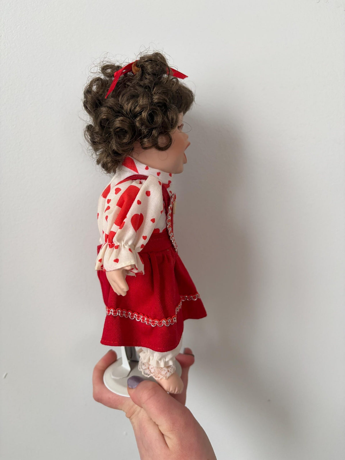 Fritz’s Basket Babies Valentine — Vintage Porcelain Doll — 9.5″