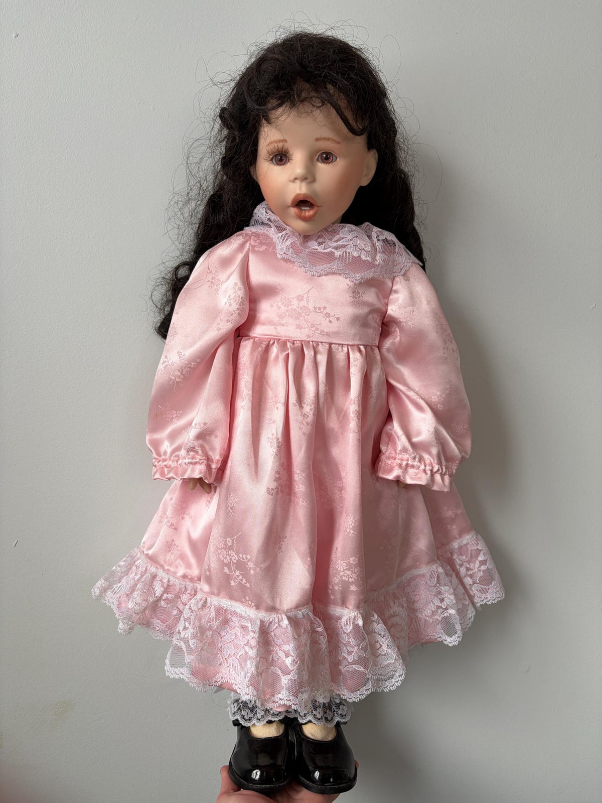 Beth Doll by Donna RuBert — Artwork Singers Collection — Vintage Porcelain — 26″