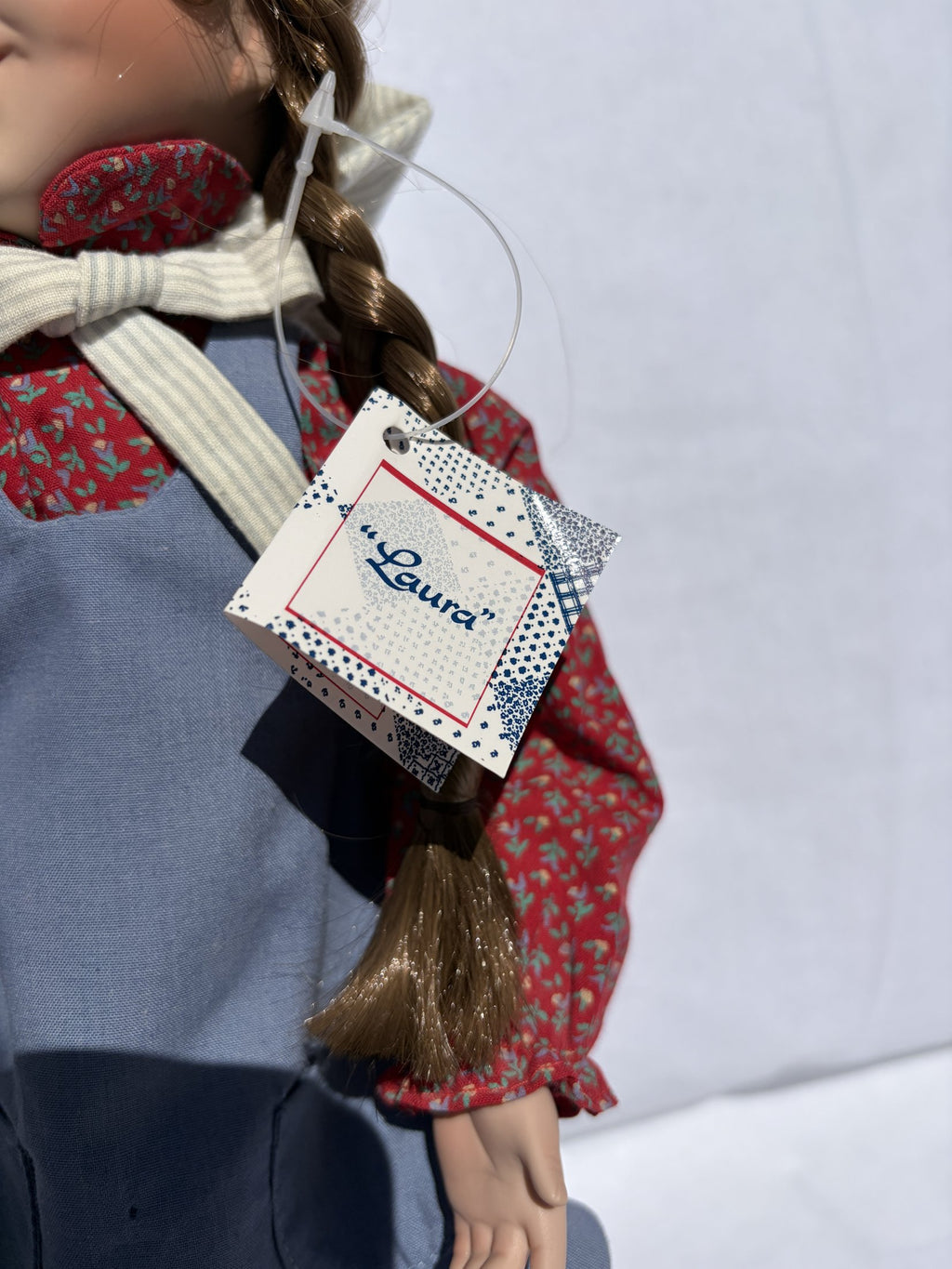 Ashton-Drake Galleries ‘Laura’ Little House on the Prairie Doll